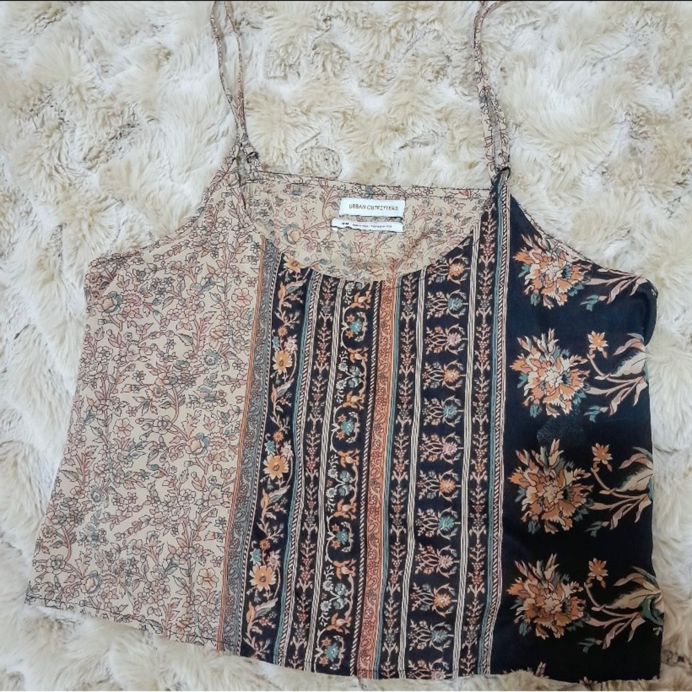 Urban Outfitters Vintage Cropped mixed print top